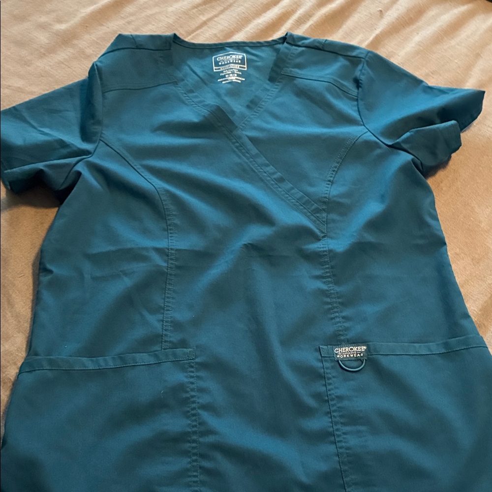 Cherokee Teal V-Neck Scrub Top